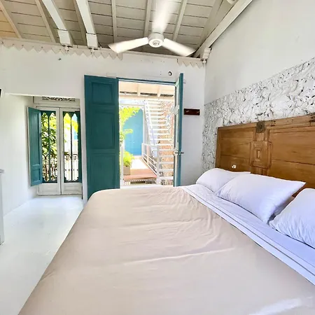 By Calamari Homes - Casa Aura Victoria Walled City Cartagena Exterior photo